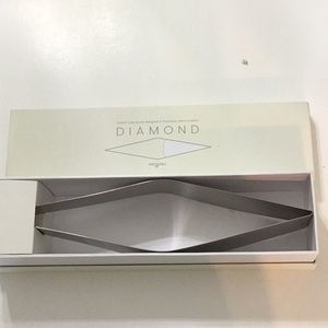 Matisse diamond cake server